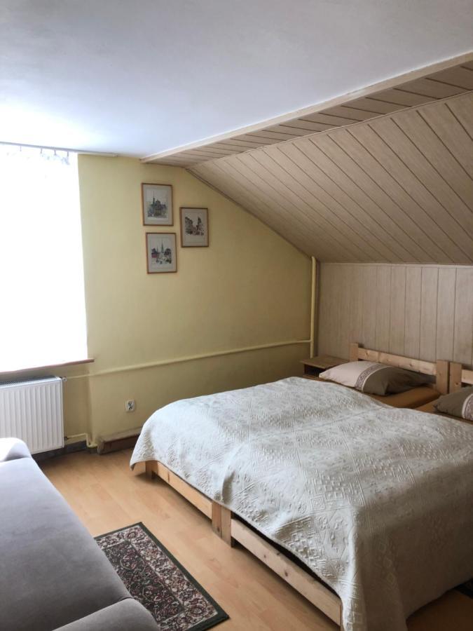 Privatunterkunft Emi